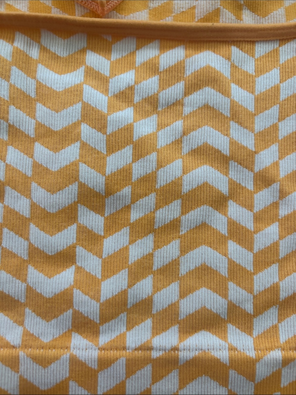 Bella Seamless Yellow White Chevron Halter Crop Tank Top Size M Ribbed Knit - Picture 3 of 5